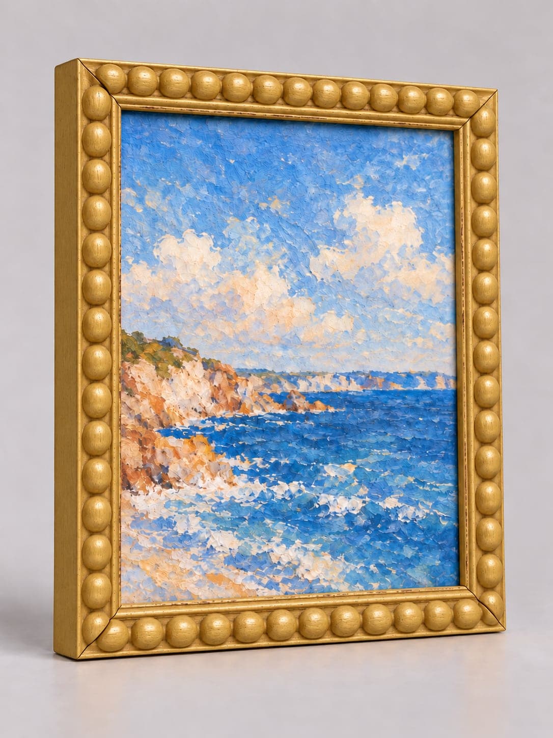 Gold Wood Bobbin / 20mm x 25mm frame, whole frame with sample artwork