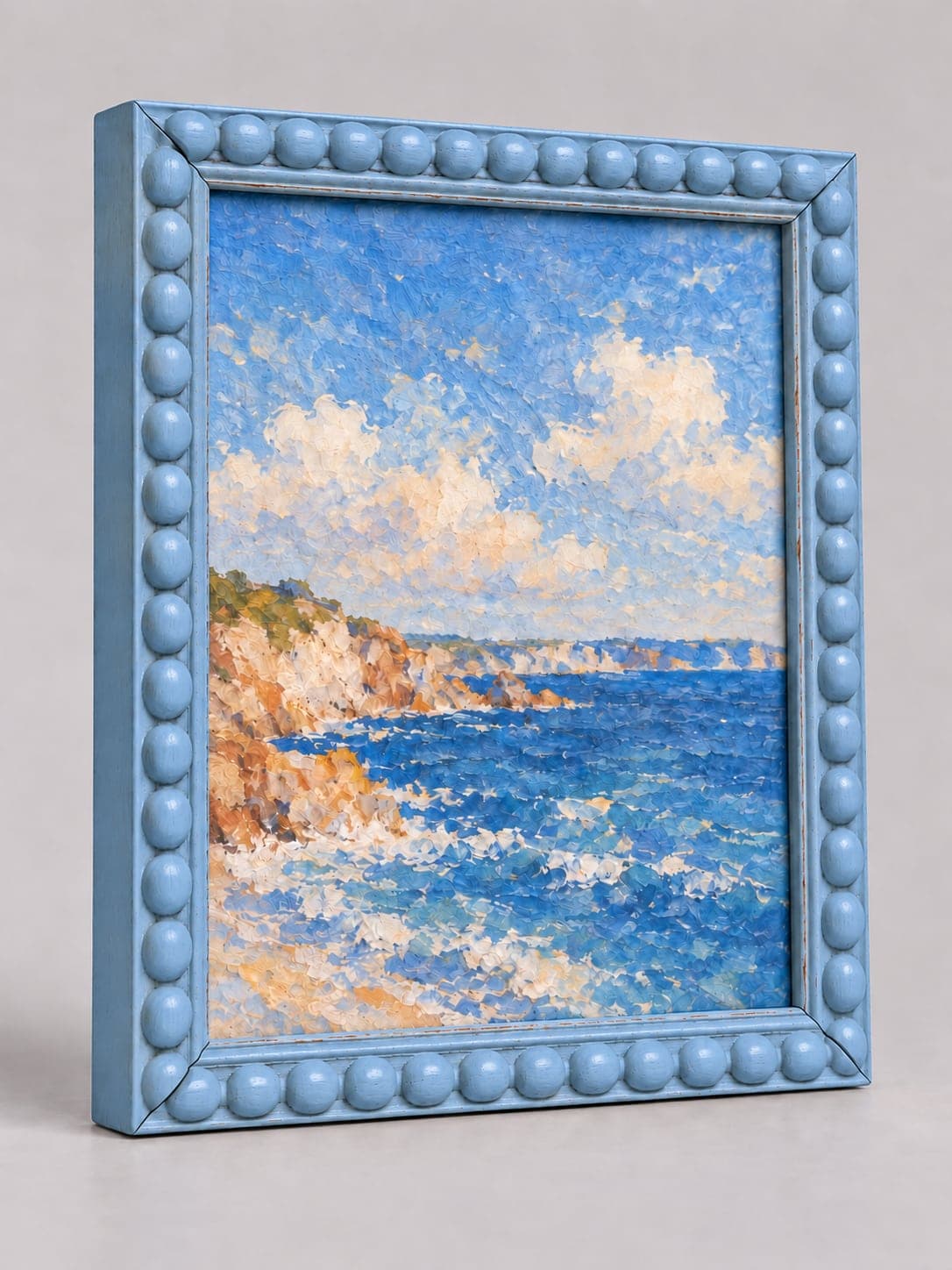 Sky Blue Wood Bobbin / 20mm x 25mm frame, whole frame with sample artwork
