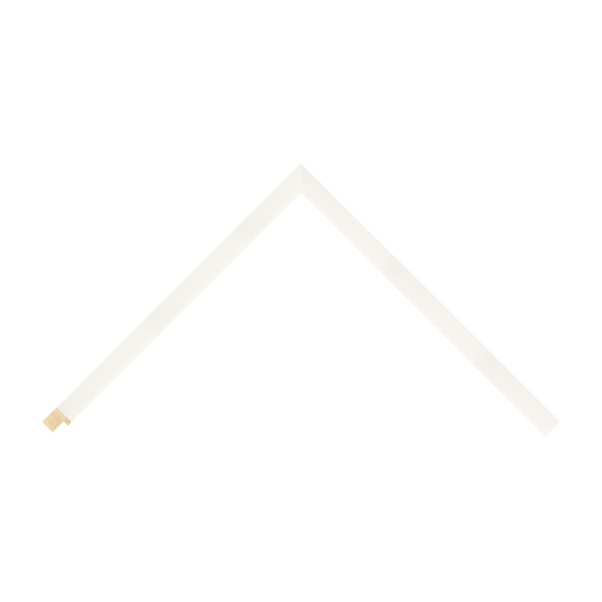 Close-up detail of White Wood (Closed Grain) / 17mm x 17mm #f8f9fa wood frame moulding