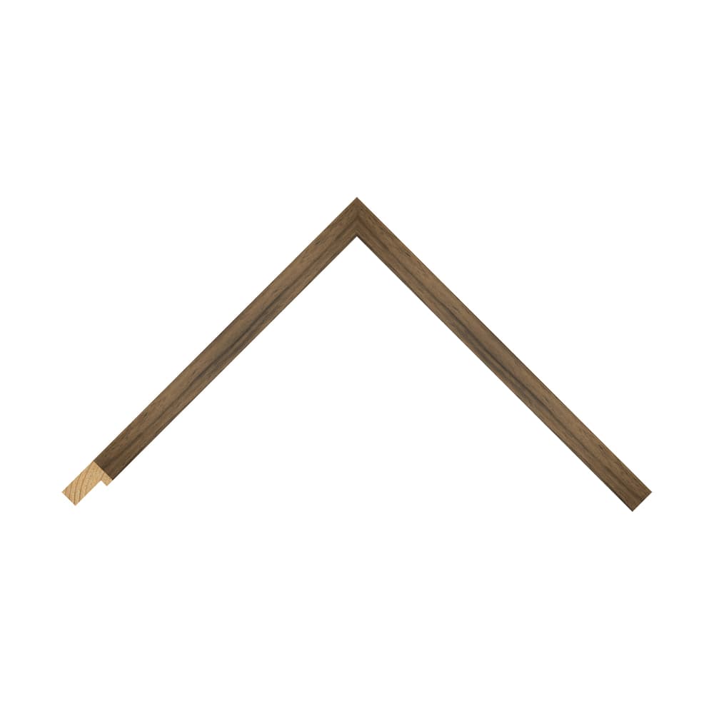 Brown Wood Frame (Closed Grain) / 20mm x 32mm detail view