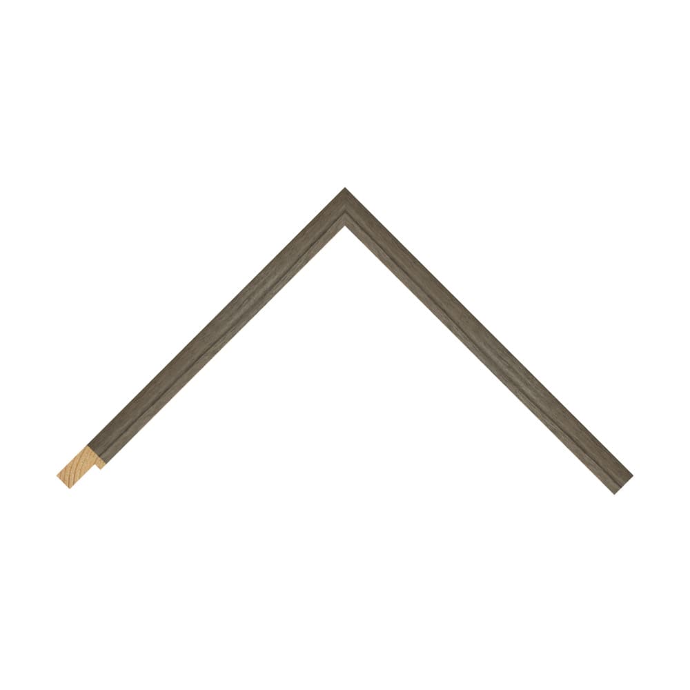 Grey Wood Frame (Open Grain) / 20mm x 32mm detail view