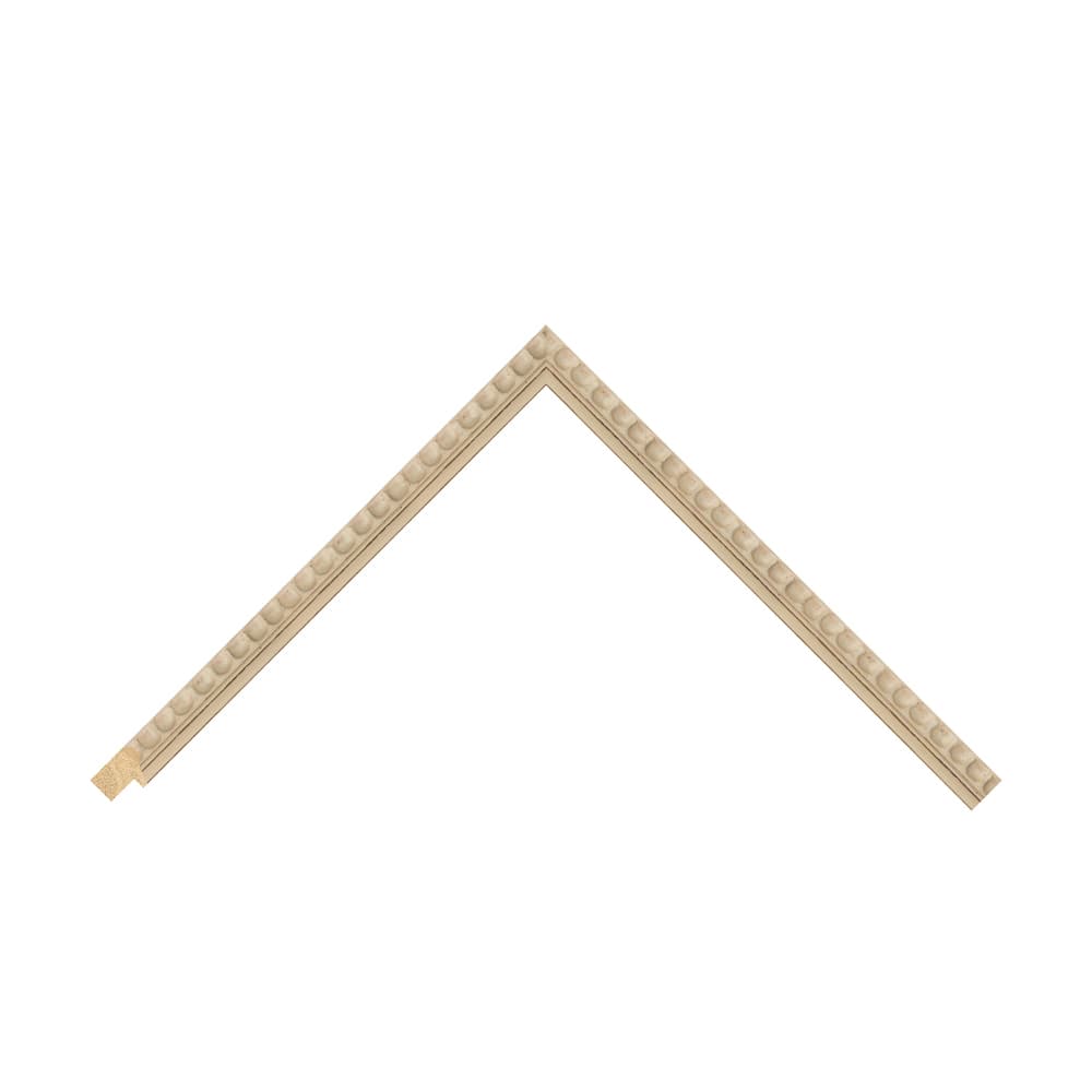 Cream Wood Bobbin / 20mm x 25mm detail view